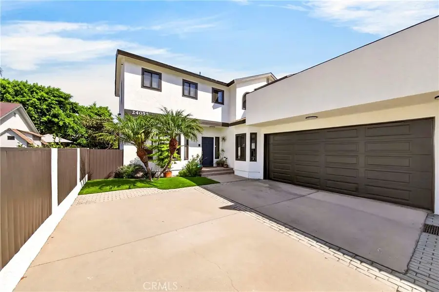 2405 Clark Lane #B, Redondo Beach, CA 90278 - #2