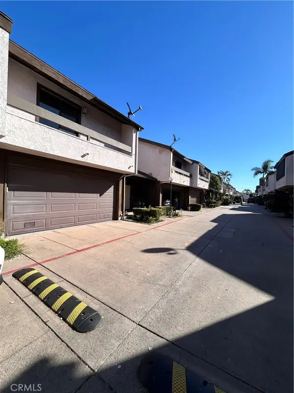 6100 Arbutus Avenue #2, Huntington Park, CA 90255