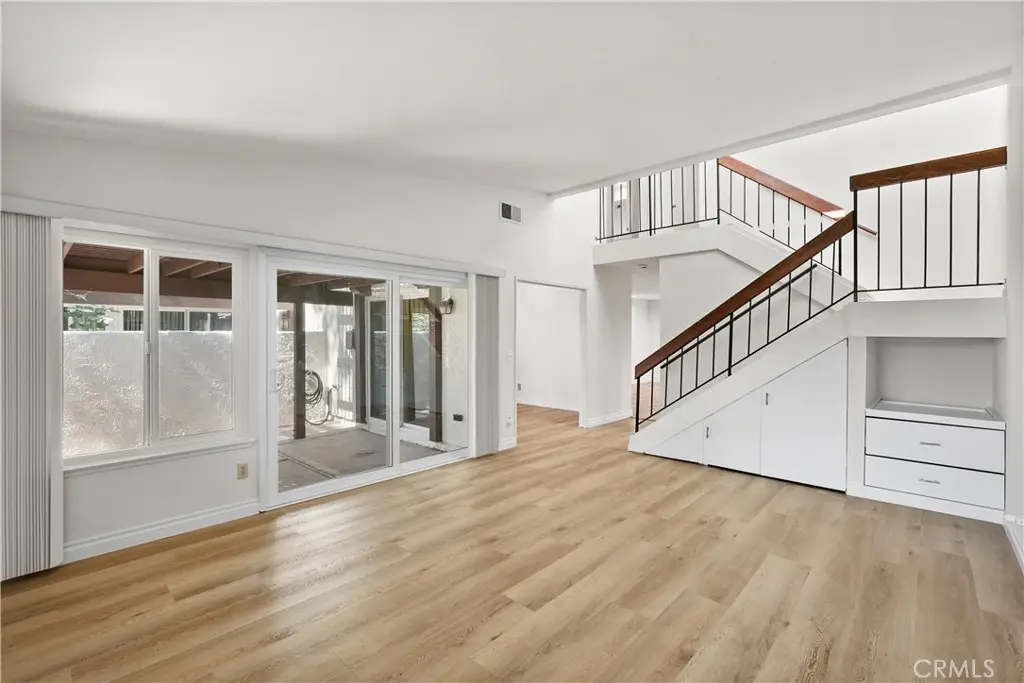 22544 Jeffrey Mark Court #1, Chatsworth, CA 91311 - #1