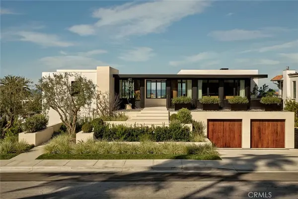 101 N Poinsettia Avenue, Manhattan Beach, CA 90266