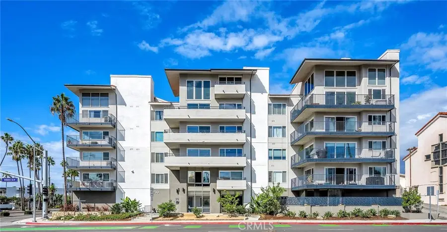 230 S Catalina Avenue #214, Redondo Beach, CA 90277 - #2
