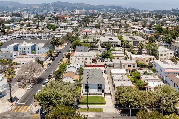 4071 Melrose Ave, Los Angeles, CA 90029