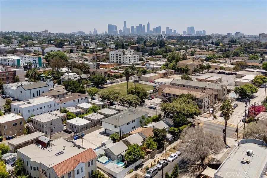 4071 Melrose Ave, Los Angeles, CA 90029 - #2