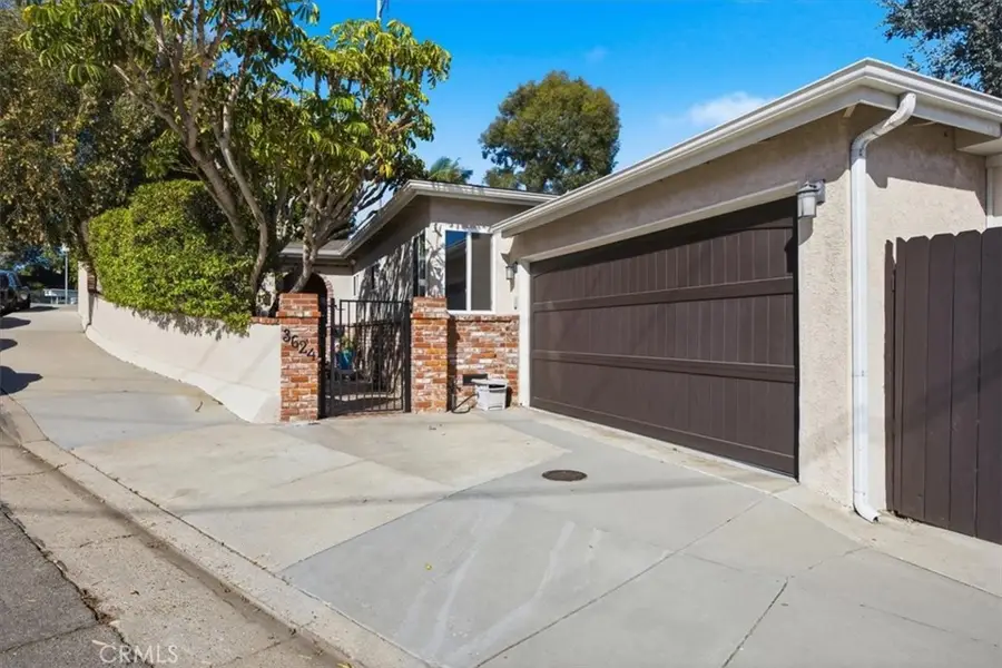 3624 Bell Ave, Manhattan Beach, CA 90266 - #2