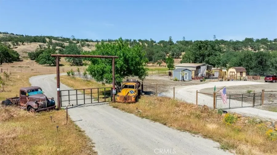 70075 Vineyard Canyon Road, San Miguel, CA 93451 - Image #2