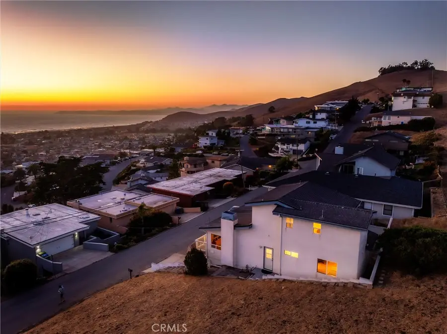 2556 Nutmeg Avenue, Morro Bay, CA 93442 - Image #2