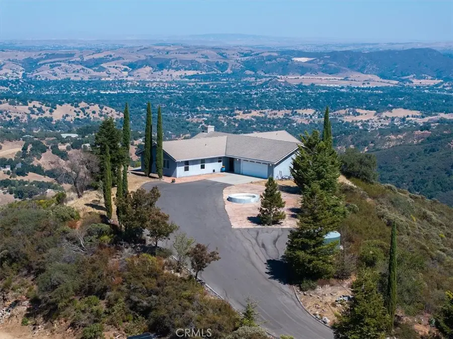 13750 Falcon Road, Atascadero, CA 93422 - Image #3