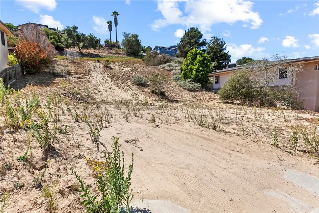 1032 Margarita Avenue, Grover Beach, CA 93433 - Image #1