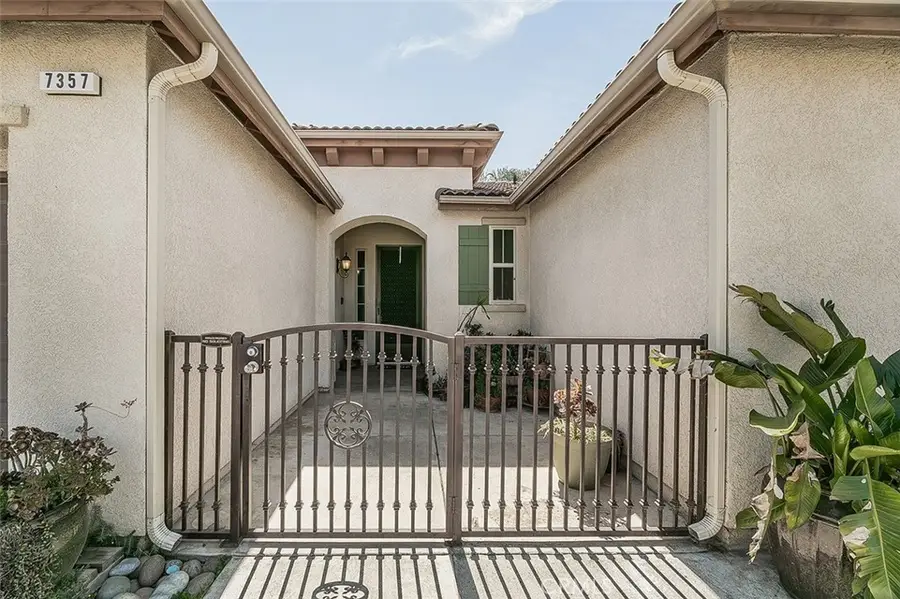 7357 E Redlands, Fresno, CA 93737 - #3