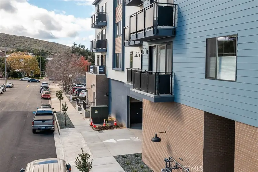 2475 Victoria, San Luis Obispo, CA 93401 - #3
