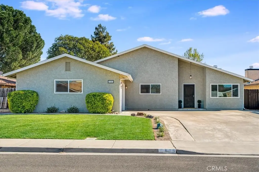 818 Wade, Paso Robles, CA 93446 - #1