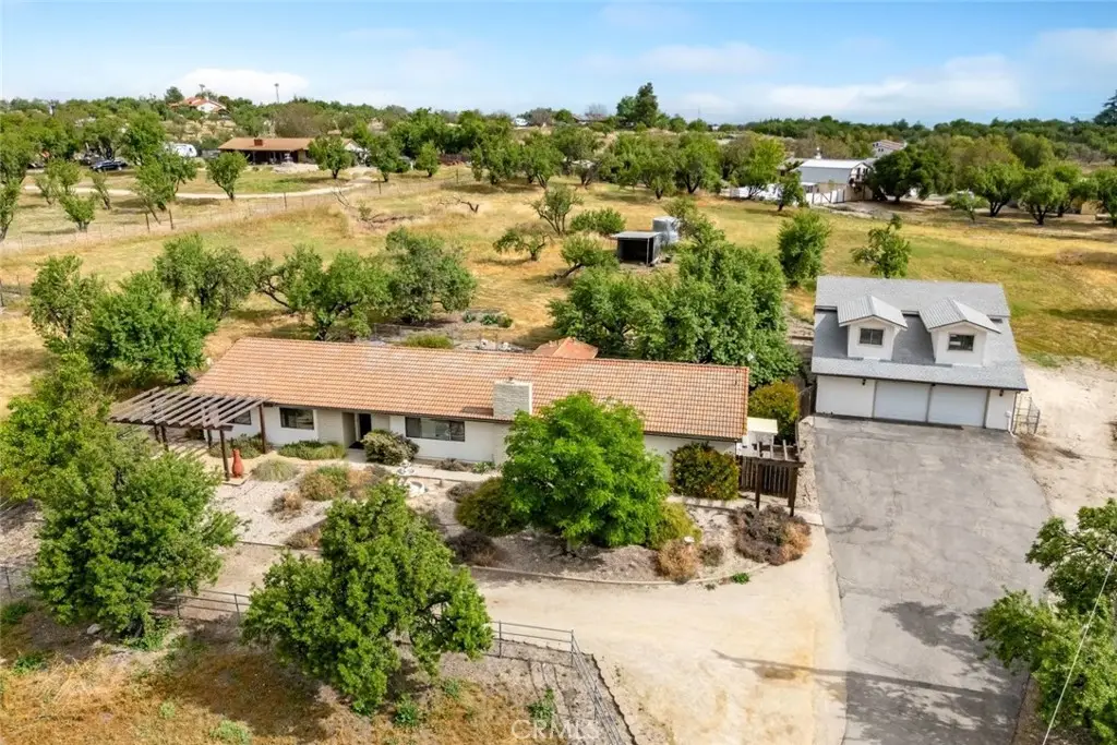 390 Nacimiento Lake Drive, Paso Robles, CA 93446 - #1