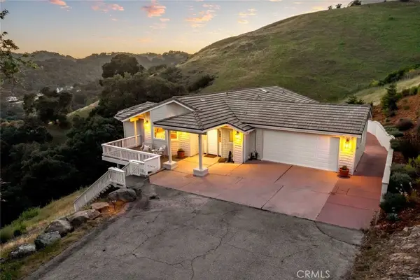 9500 Corona Road, Atascadero, CA 93422
