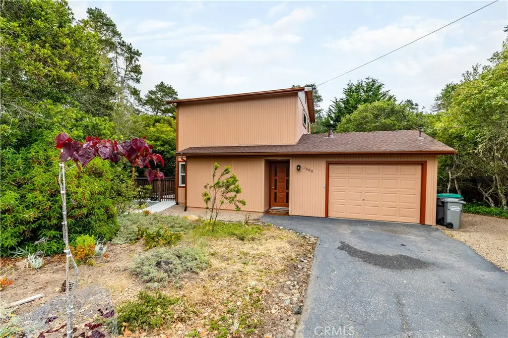 1580 Emerson, Cambria, CA 93428 - #1