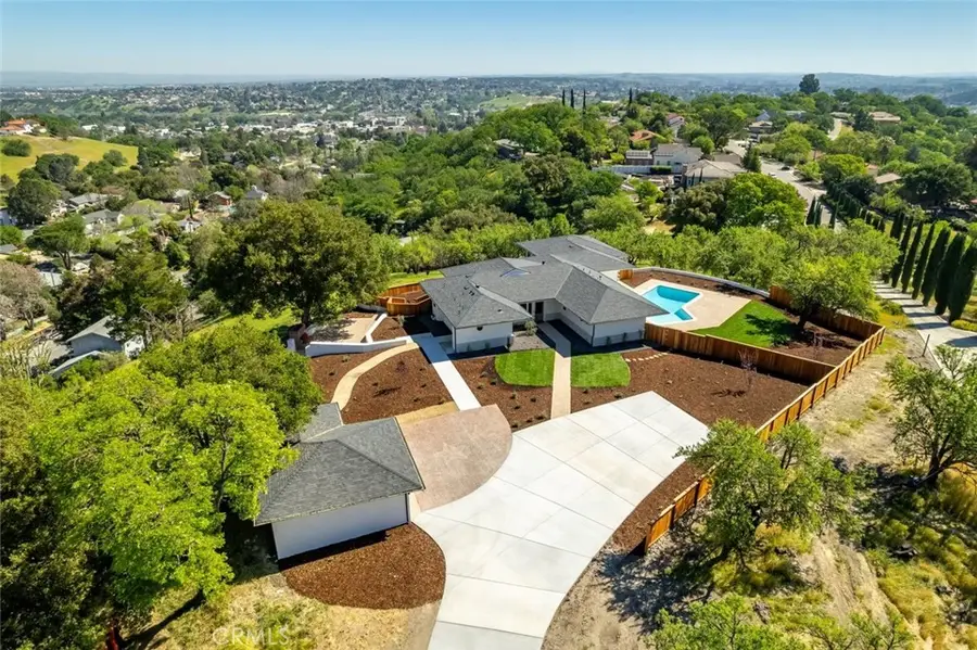 1026 Merry Hill Road, Paso Robles, CA 93446 - #2