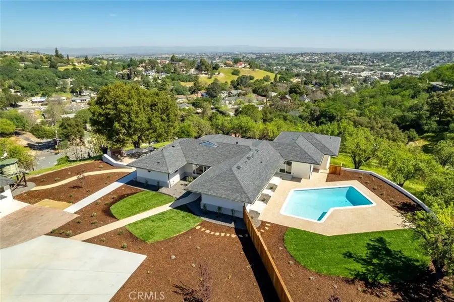 1026 Merry Hill Road, Paso Robles, CA 93446 - #3