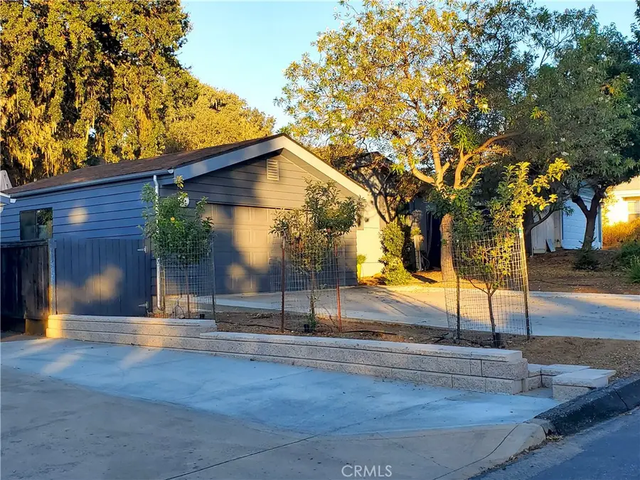 2522 Bridle Trail, Paso Robles, CA 93446 - #2