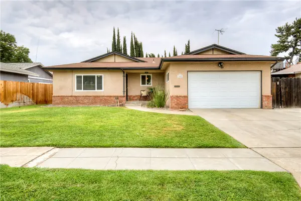 1488 E Los Altos, Fresno, CA 93710