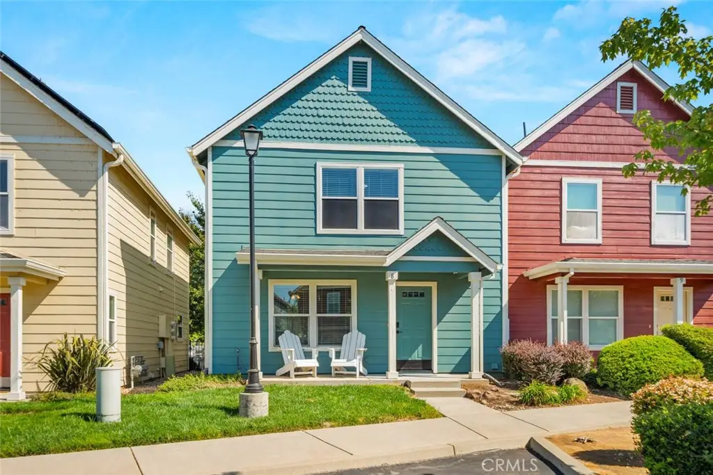 2099 Hartford Drive #8, Chico, CA 95928 - Image #1