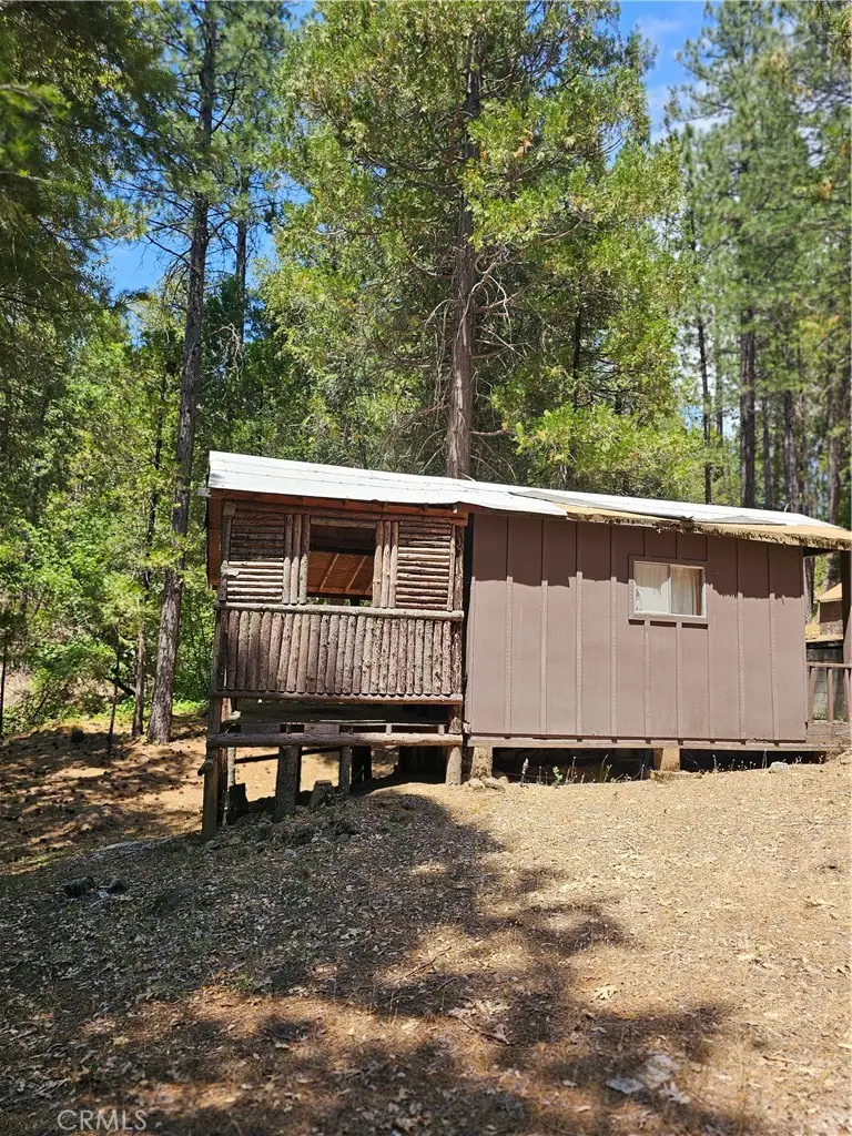 15824 Valhalla Drive, Oak Run, CA 96069 - Image #1