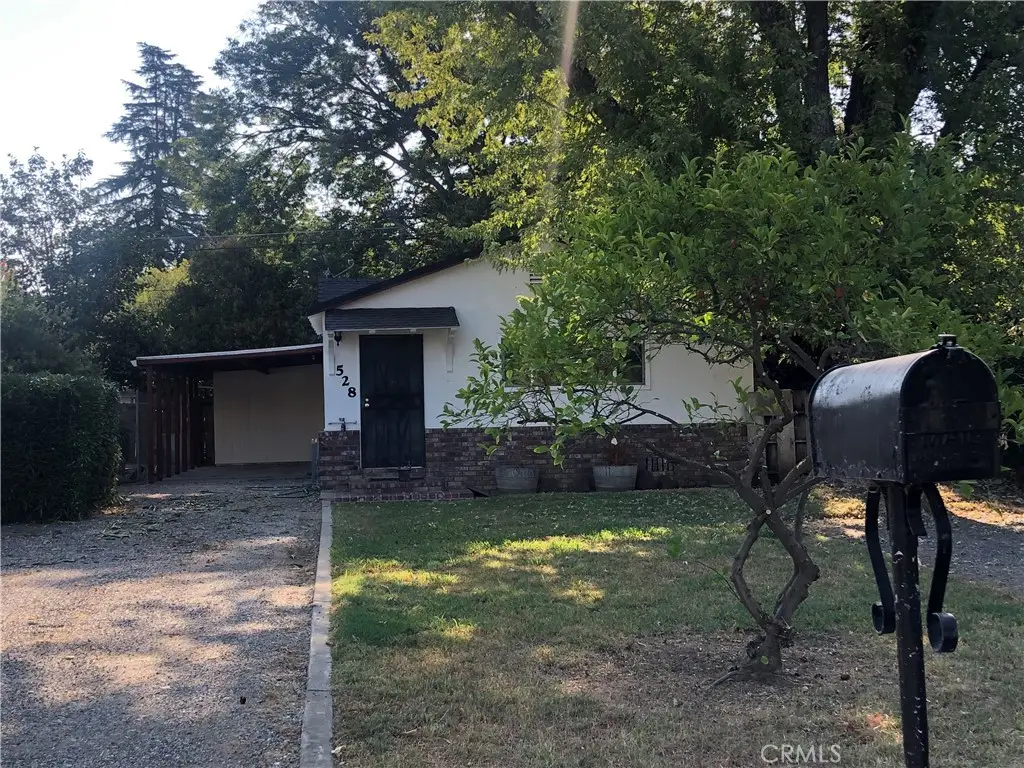 528 S Murdock Avenue, Willows, CA 95988 - #1