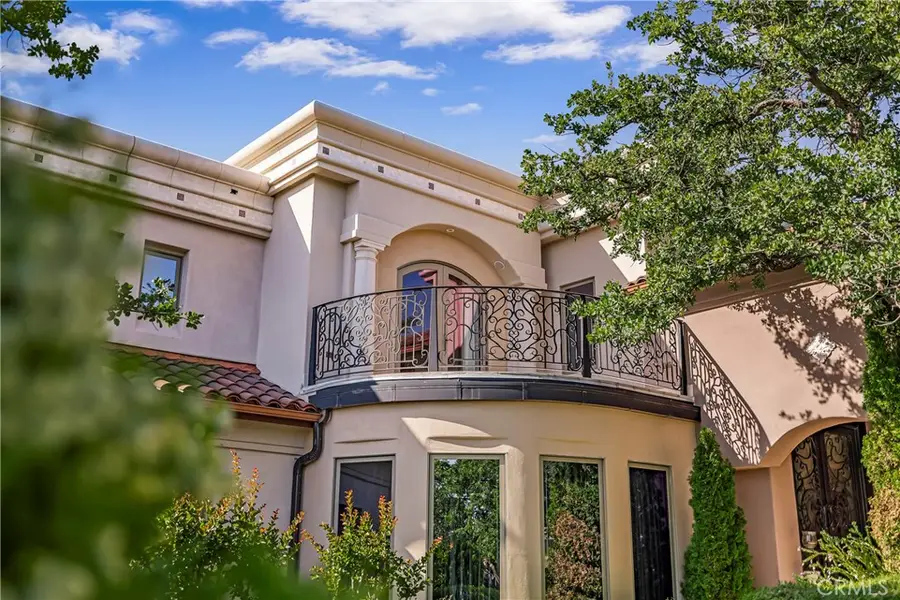 876 Whispering Winds Lane, Chico, CA 95928 - Image #3