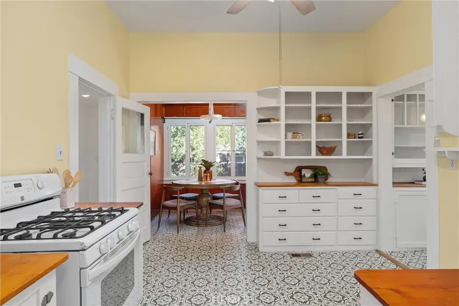 1805 Hemlock Street, Chico, CA 95928 - Image #3