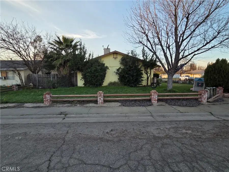 2097 North Street, Corning, CA 96021 - Image #2