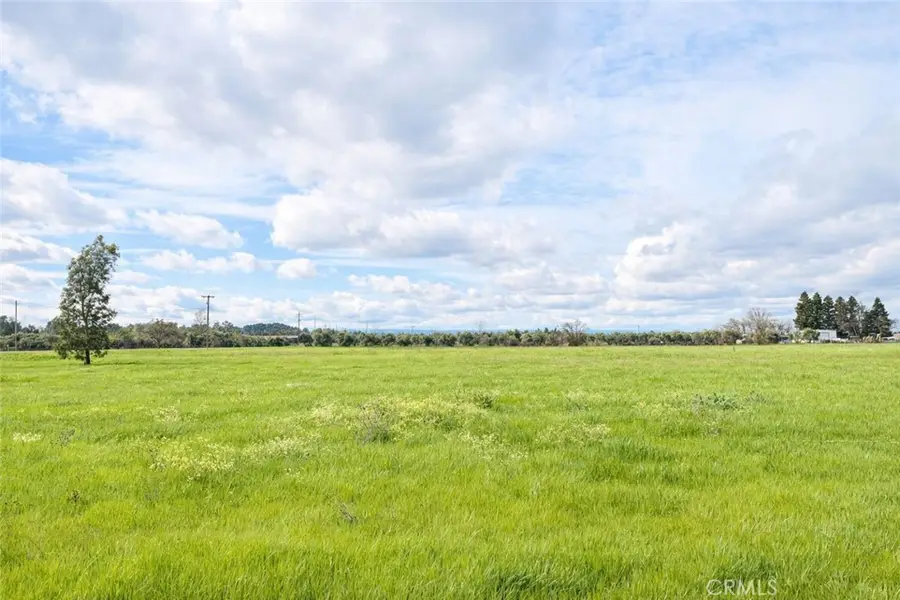 3781 Columbia, Corning, CA 96021 - #3