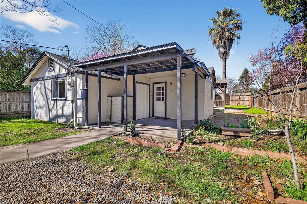140 W 22nd, Chico, CA 95928 - #1