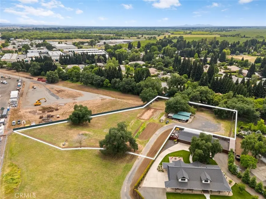 200 Speedway, Chico, CA 95928 - #3