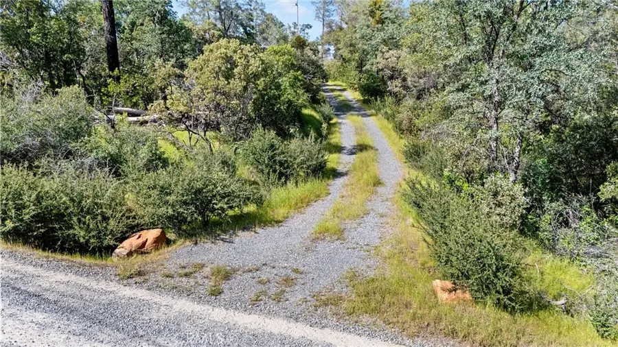 0 Grand Oak Dr, Oroville, CA 95966 - #3