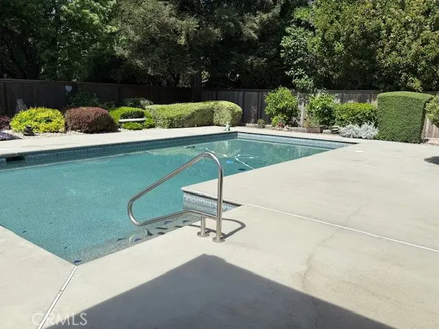 865 Woodmont Court, Chico, CA 95926 - #2