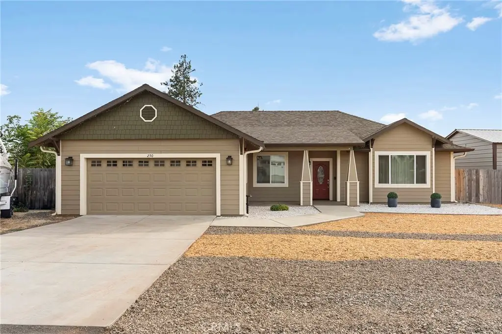 250 Pacific Dr, Paradise, CA 95969 - #1