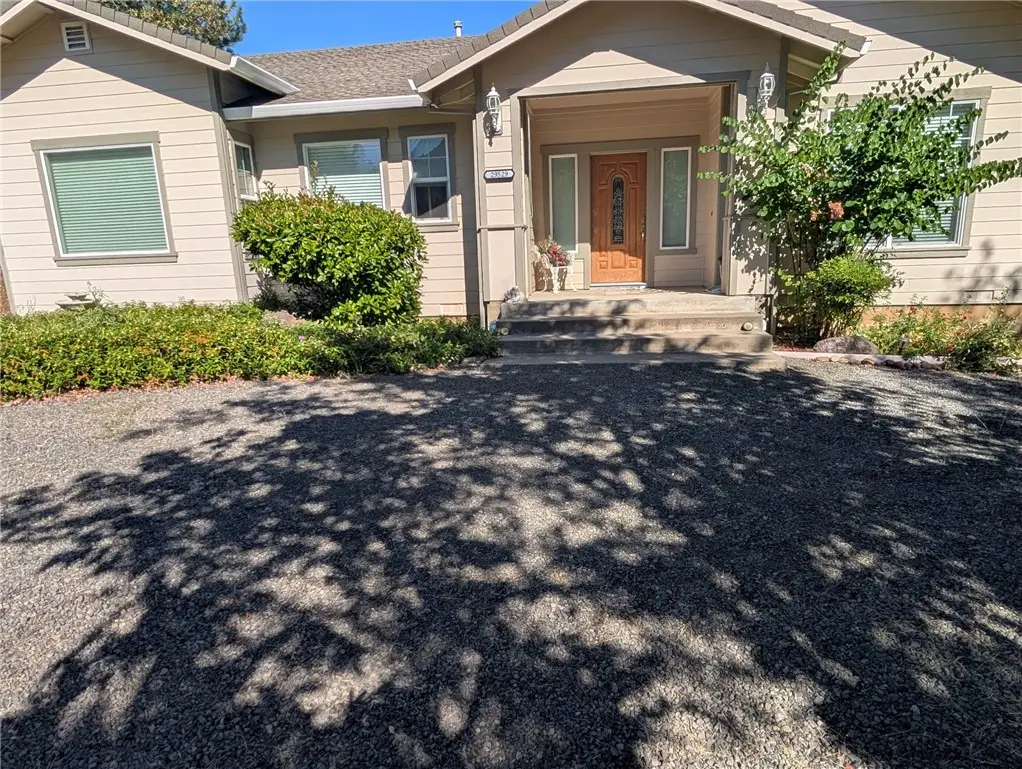 29529 Ca 299 East, Round Mountain, CA 96065 - #1