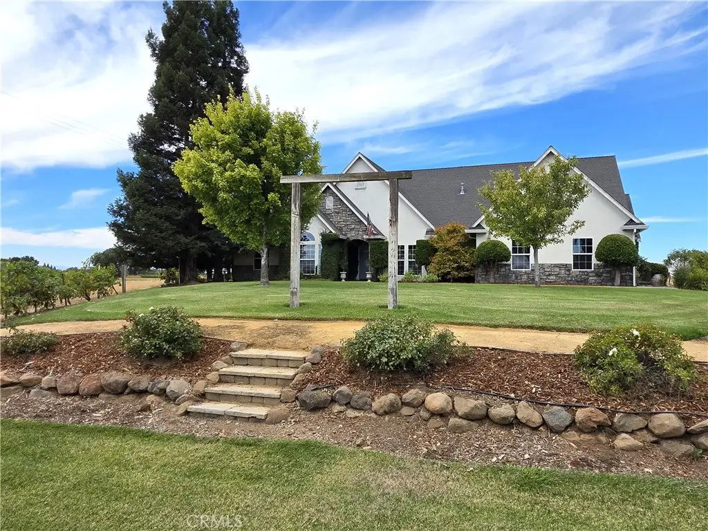 6271 San Diego Ave, Corning, CA 96021 - #1