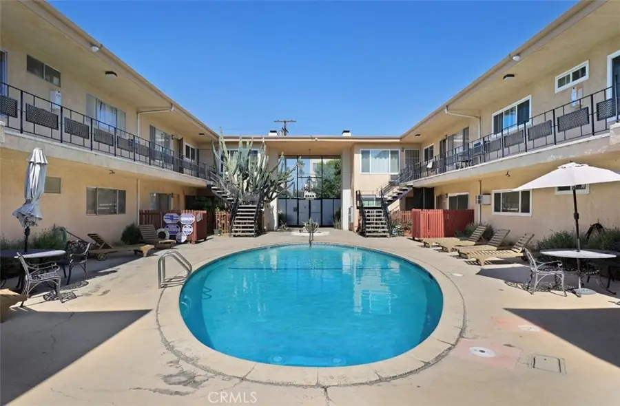 5232 Corteen Place #7, Valley Village, CA 91607 - #3