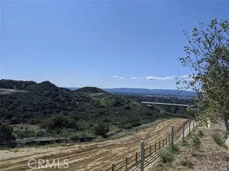 17 Coya Trail, Chatsworth, CA 91311