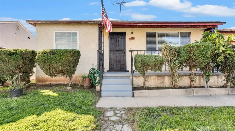 13031 S Catalina Avenue, Gardena, CA 90247 - Image #2
