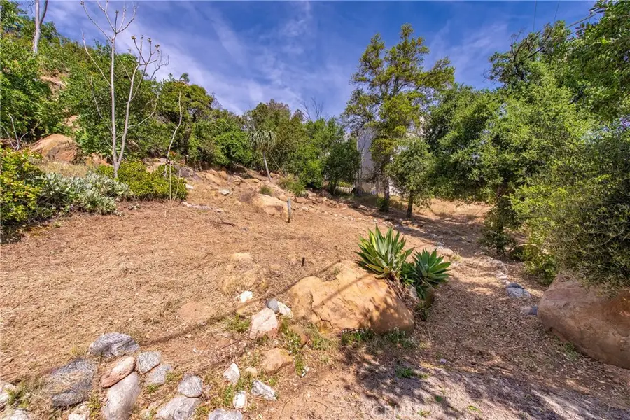 8657 Valley Circle Boulevard, West Hills, CA 91304 - Image #2