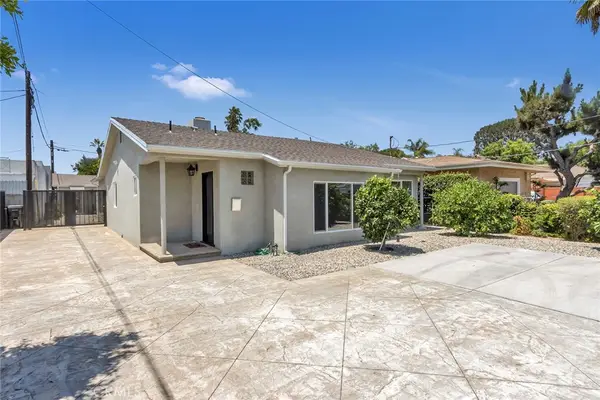 6015 Laurelgrove Avenue, North Hollywood, CA 91606