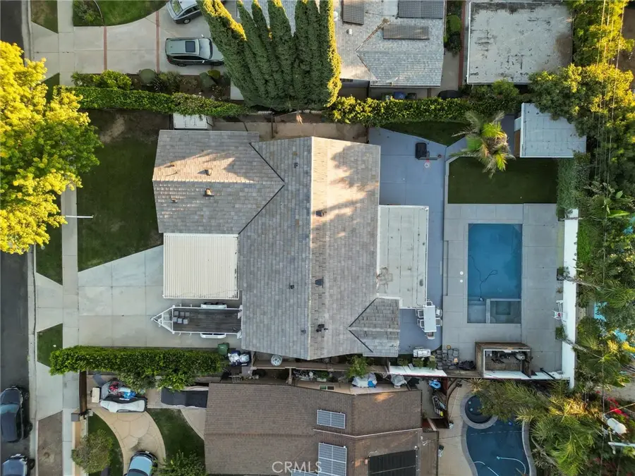 6153 Debs Avenue, Woodland Hills, CA 91367 - #2