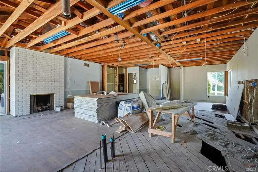 13455 Bassett Street, Valley Glen, CA 91405 - Image #2