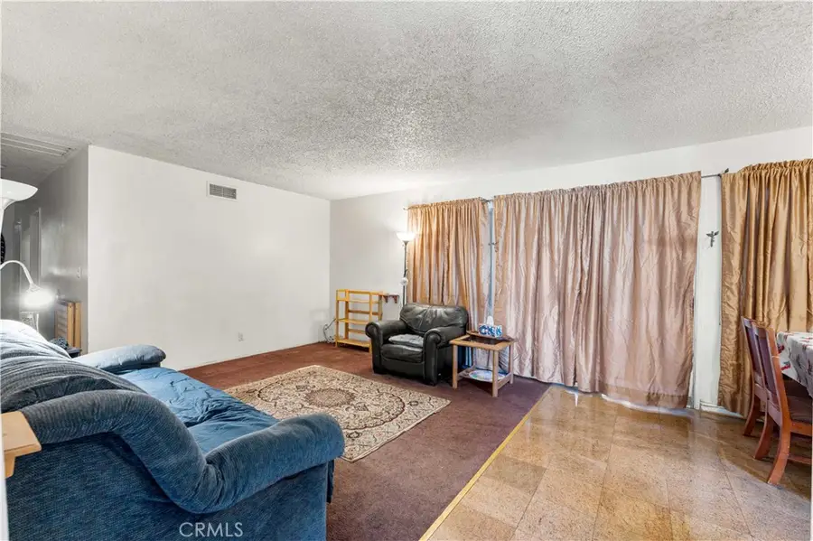 45421 4th Street E, Lancaster, CA 93535 - Image #3