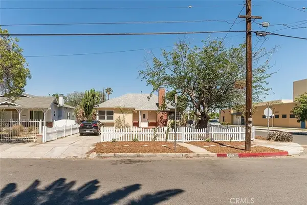 7702 Ben Avenue, North Hollywood, CA 91605