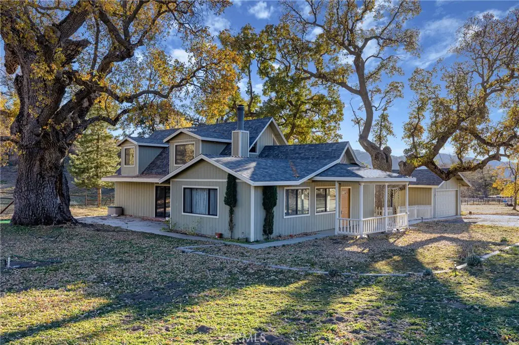 27900 Bear Valley Road, Tehachapi, CA 93561 - #1
