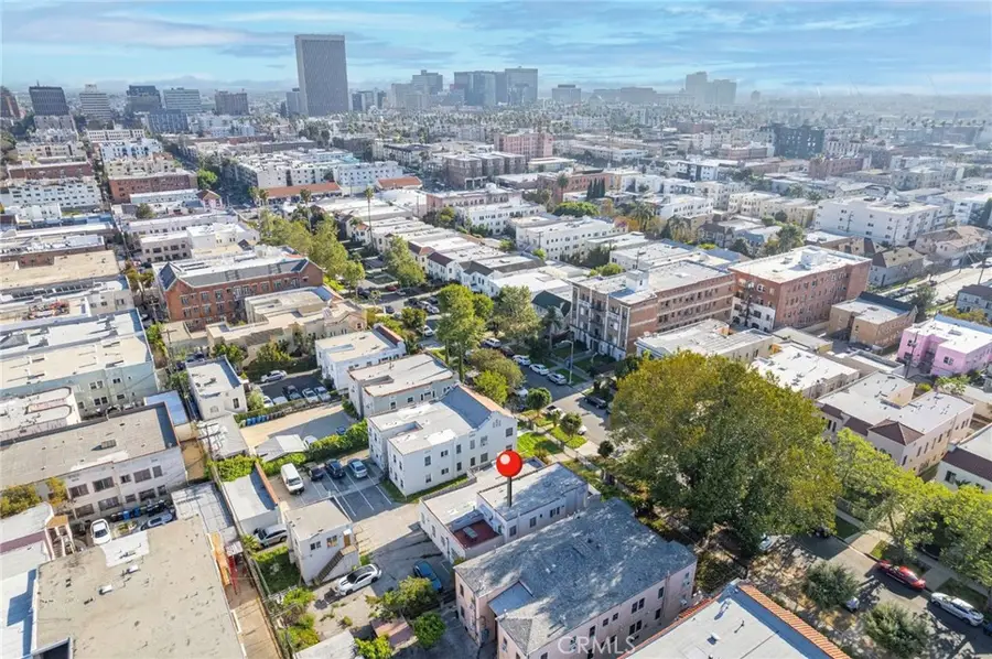 144 S Catalina Street, Los Angeles, CA 90004 - Image #2