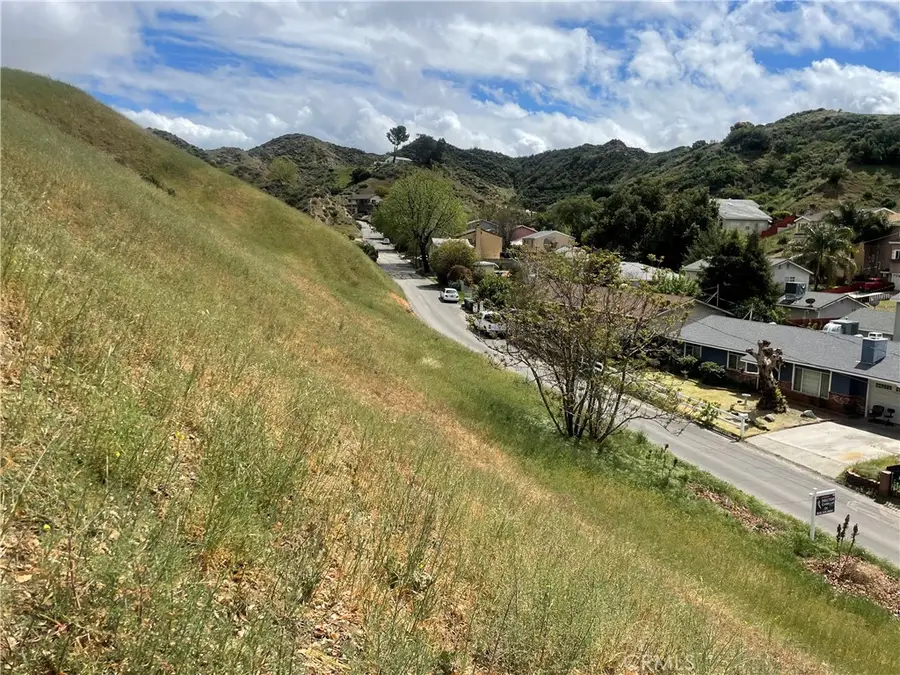 14 Driver Avenue, Val Verde, CA 91384 - Image #2