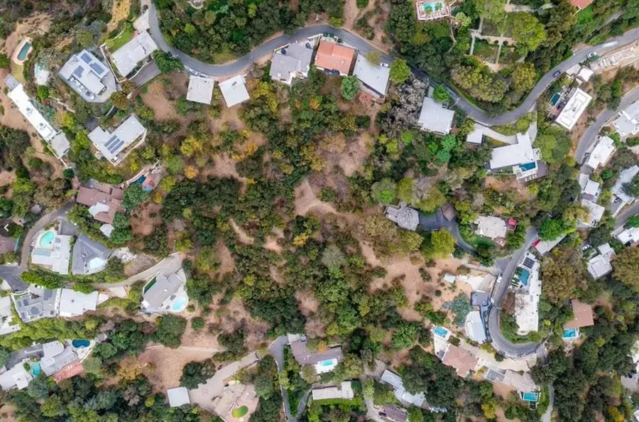 3544 Multiview Dr, Los Angeles, CA 90068 - Image #2