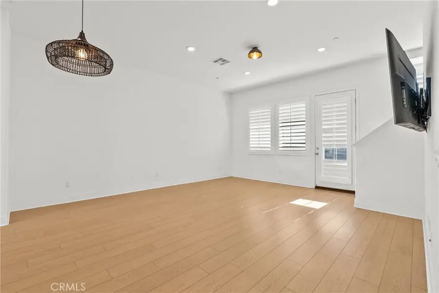 27068 Deer Way, Valencia, CA 91381 - Image #3